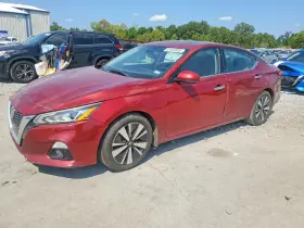 2020 Nissan Altima
