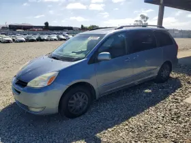 2004 Toyota Sienna
